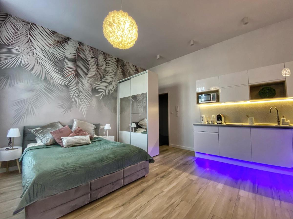 Apartament Bialy Z Jacuzzi Kraków Eksteriør billede
