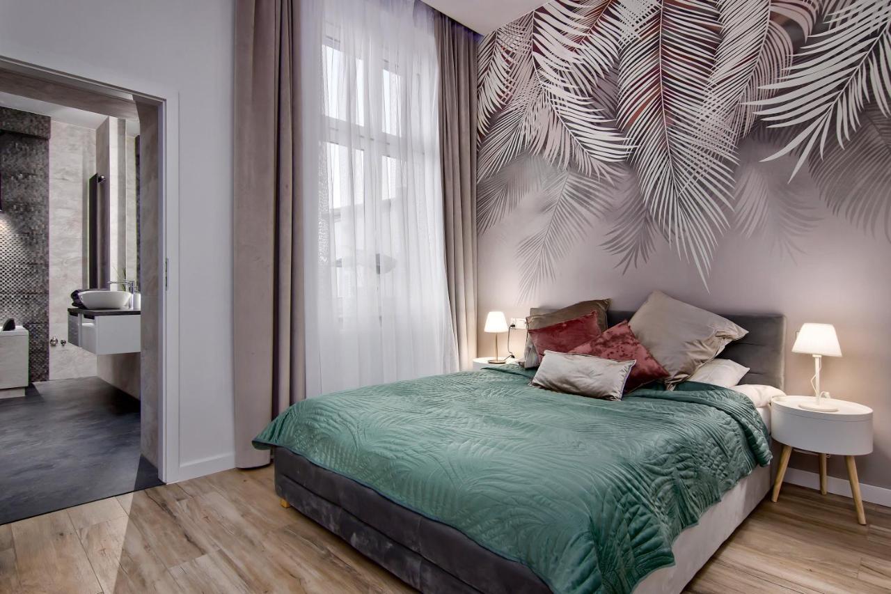 Apartament Bialy Z Jacuzzi Kraków Eksteriør billede