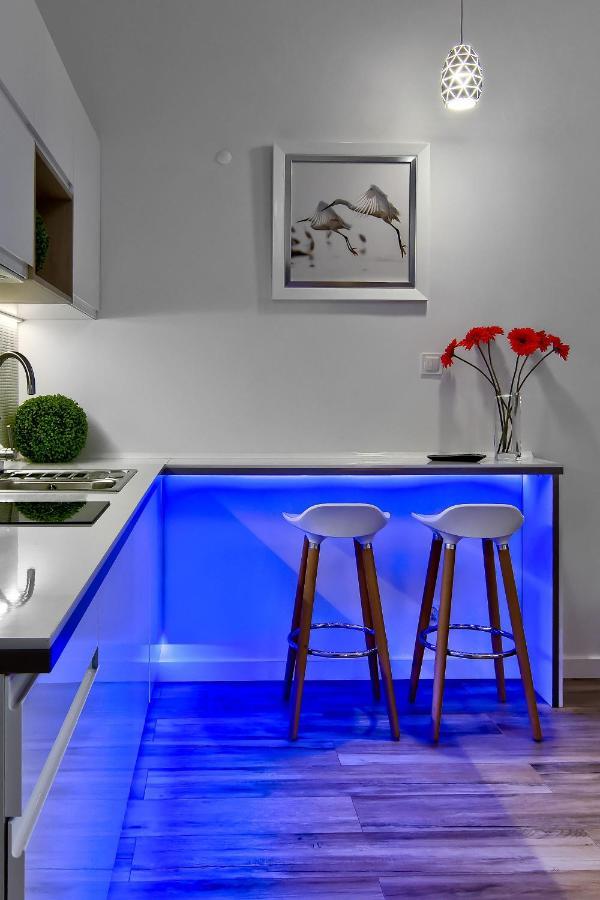 Apartament Bialy Z Jacuzzi Kraków Eksteriør billede